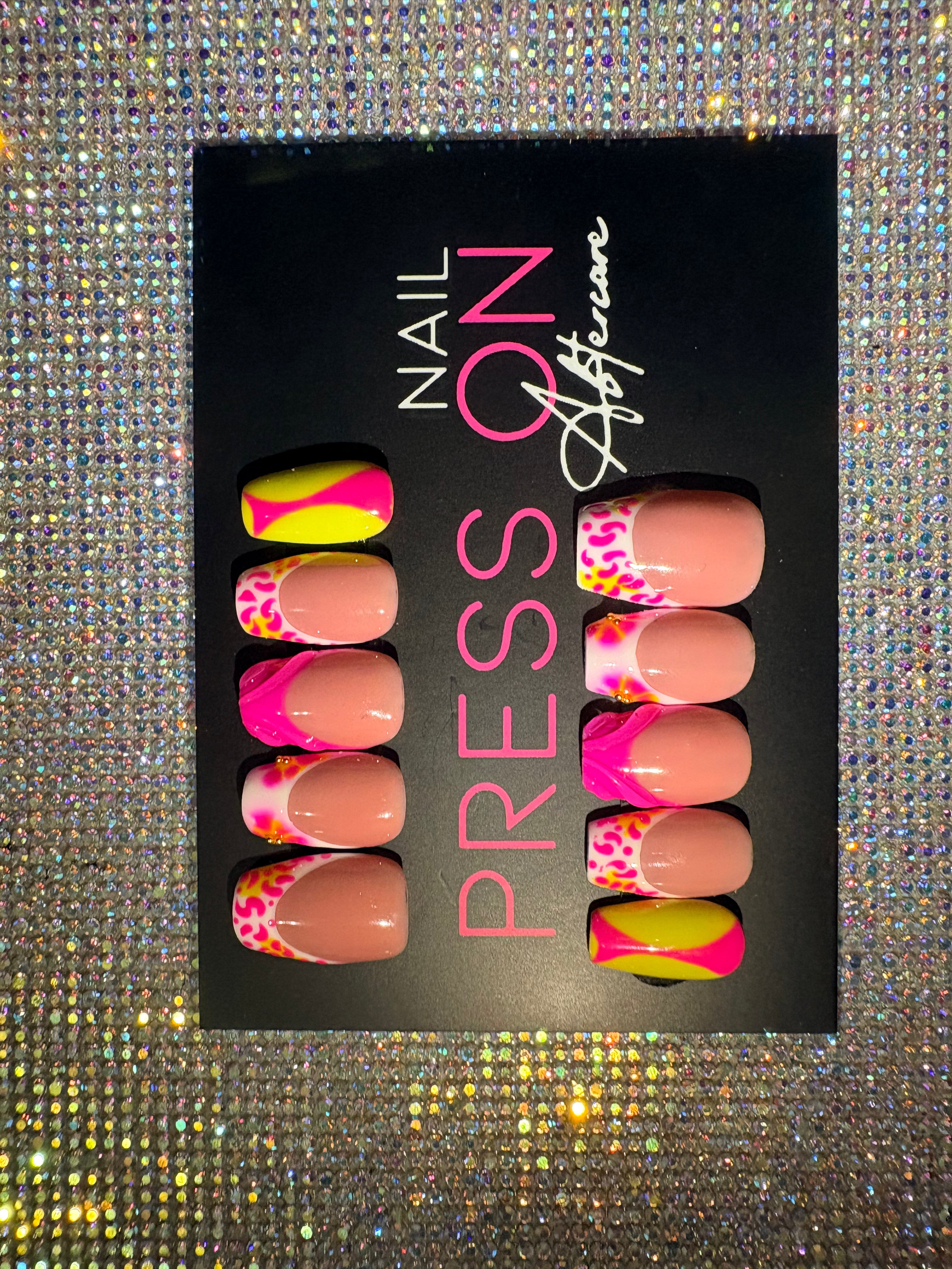 Press on nails