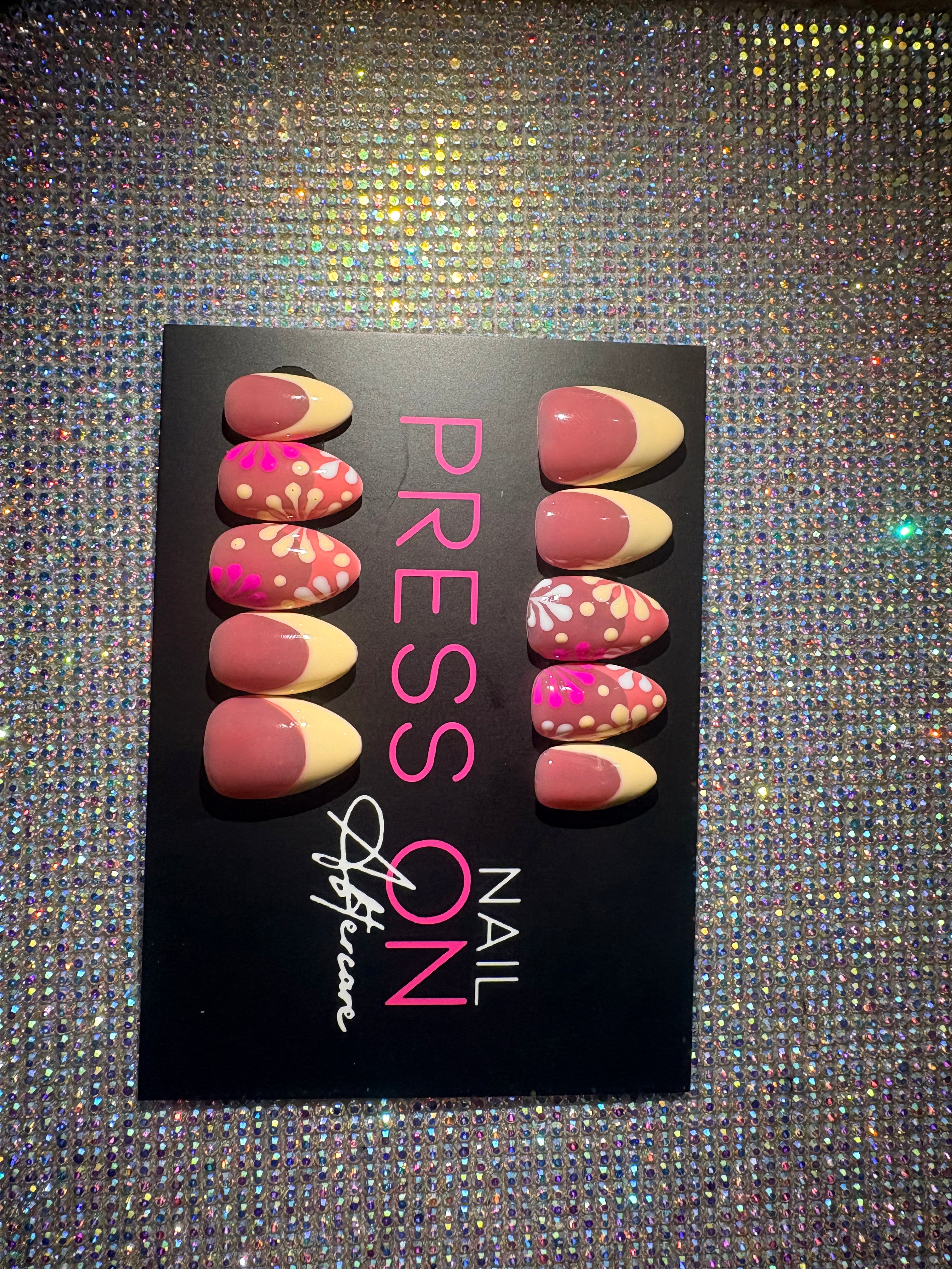 Press on nails