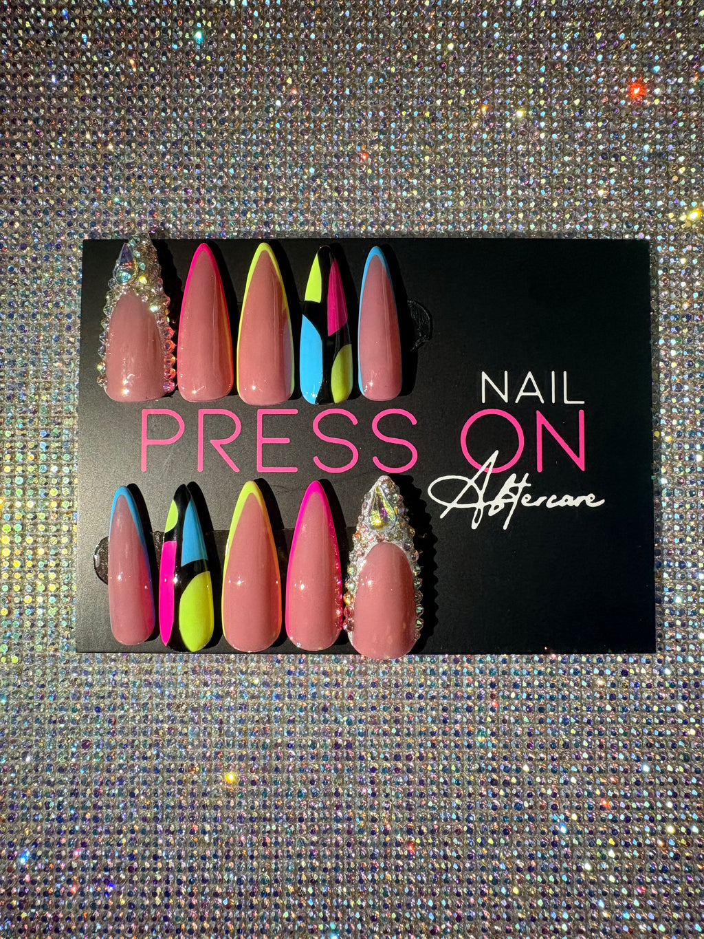 Press on nails