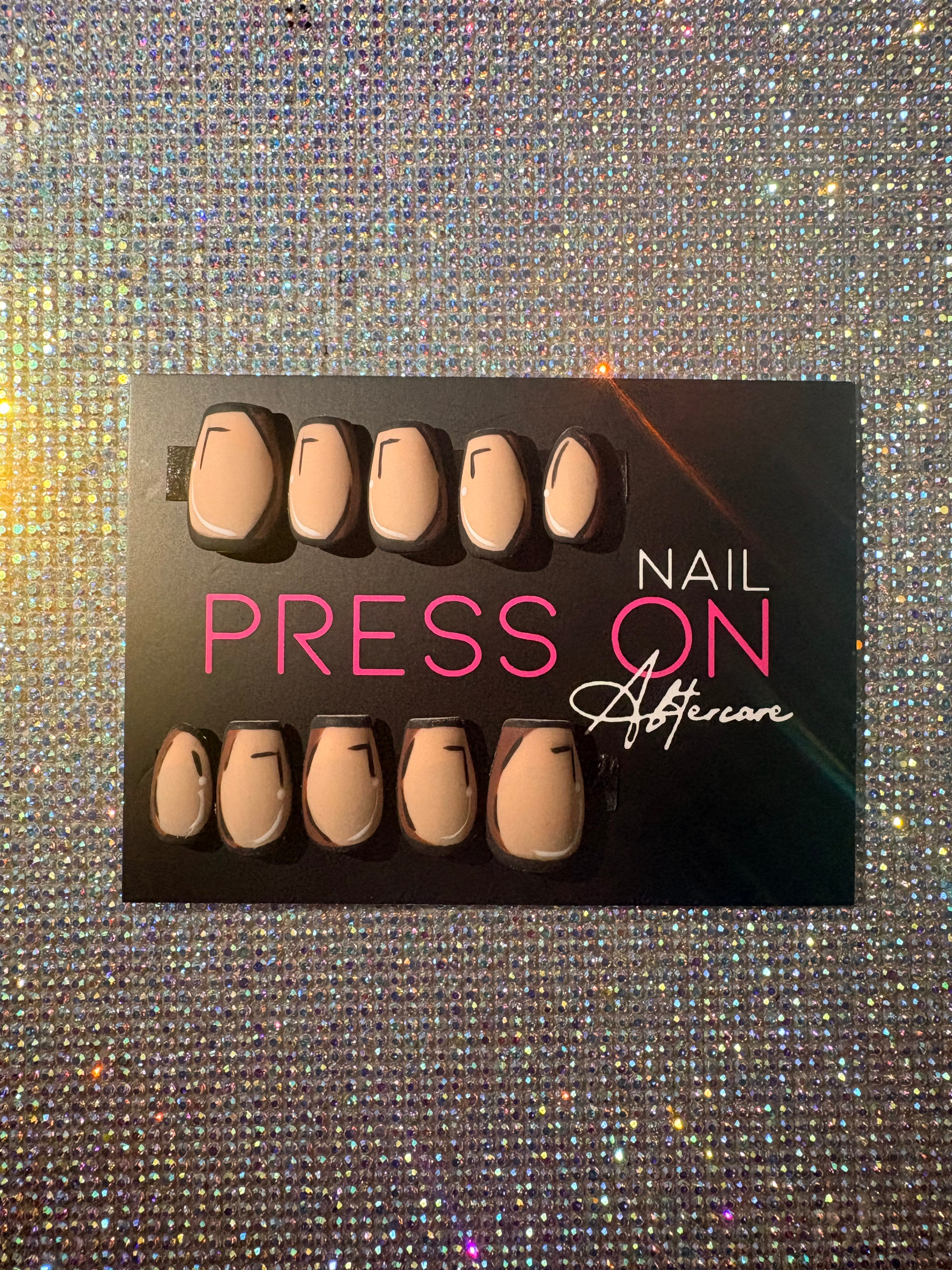 Press on nails