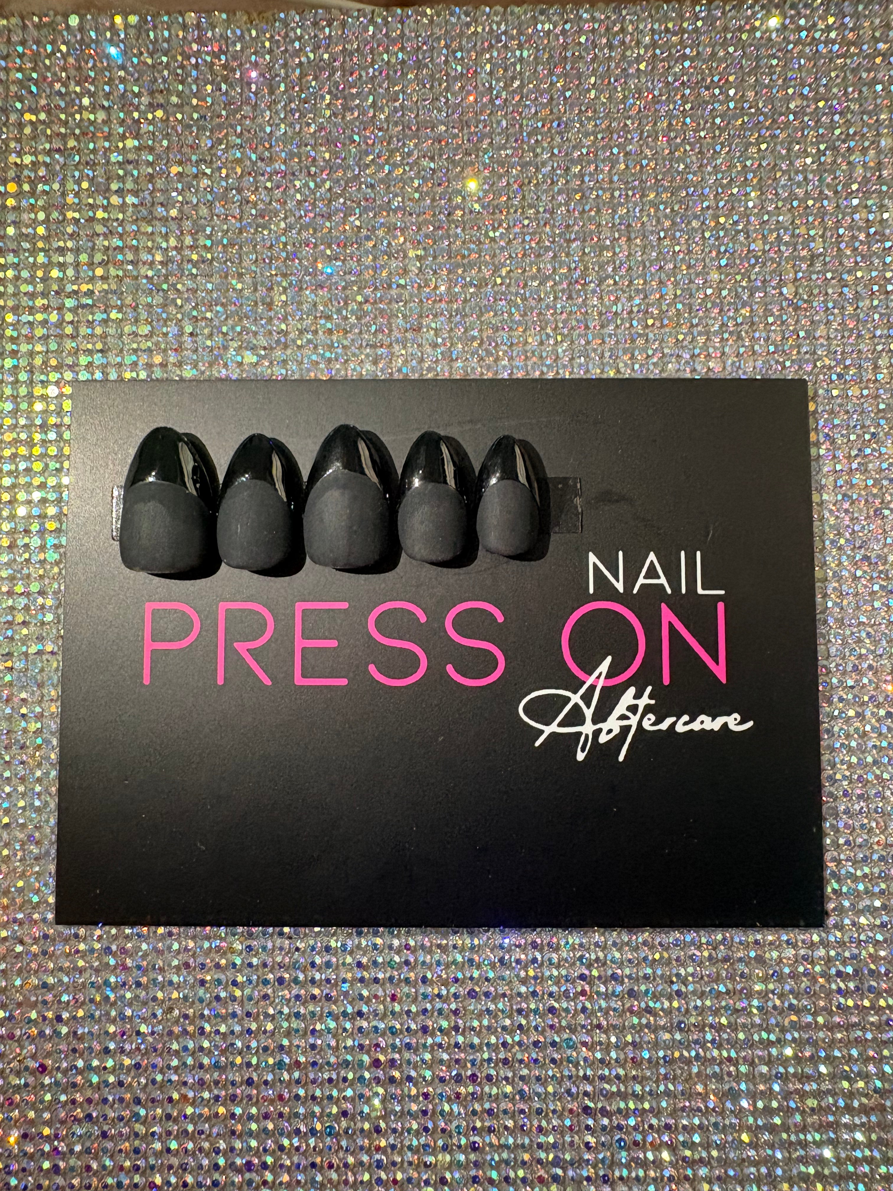 Press on nails