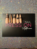 ￼Press on nails