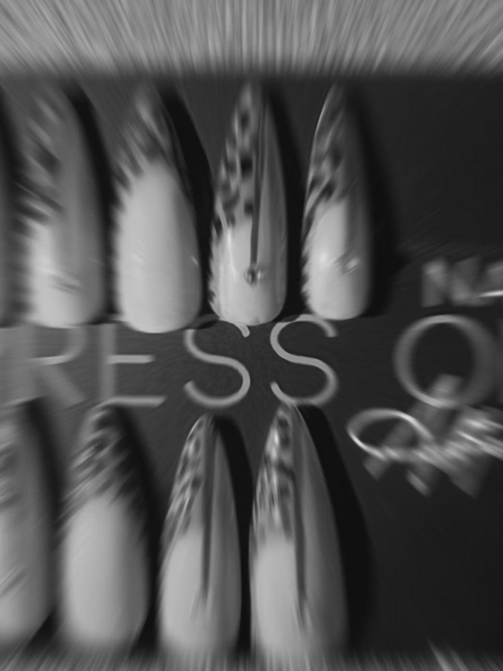Press on nails